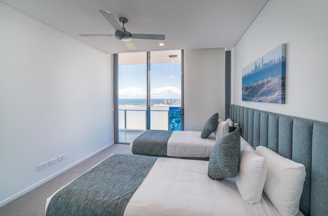Sky Broadwater Apartments Southport Dış mekan fotoğraf